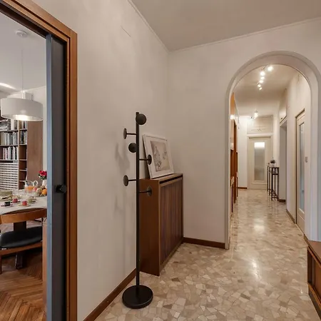 Apartment Otto Novembre, 3 Ampio Ed Elegante Con Vista Milan
